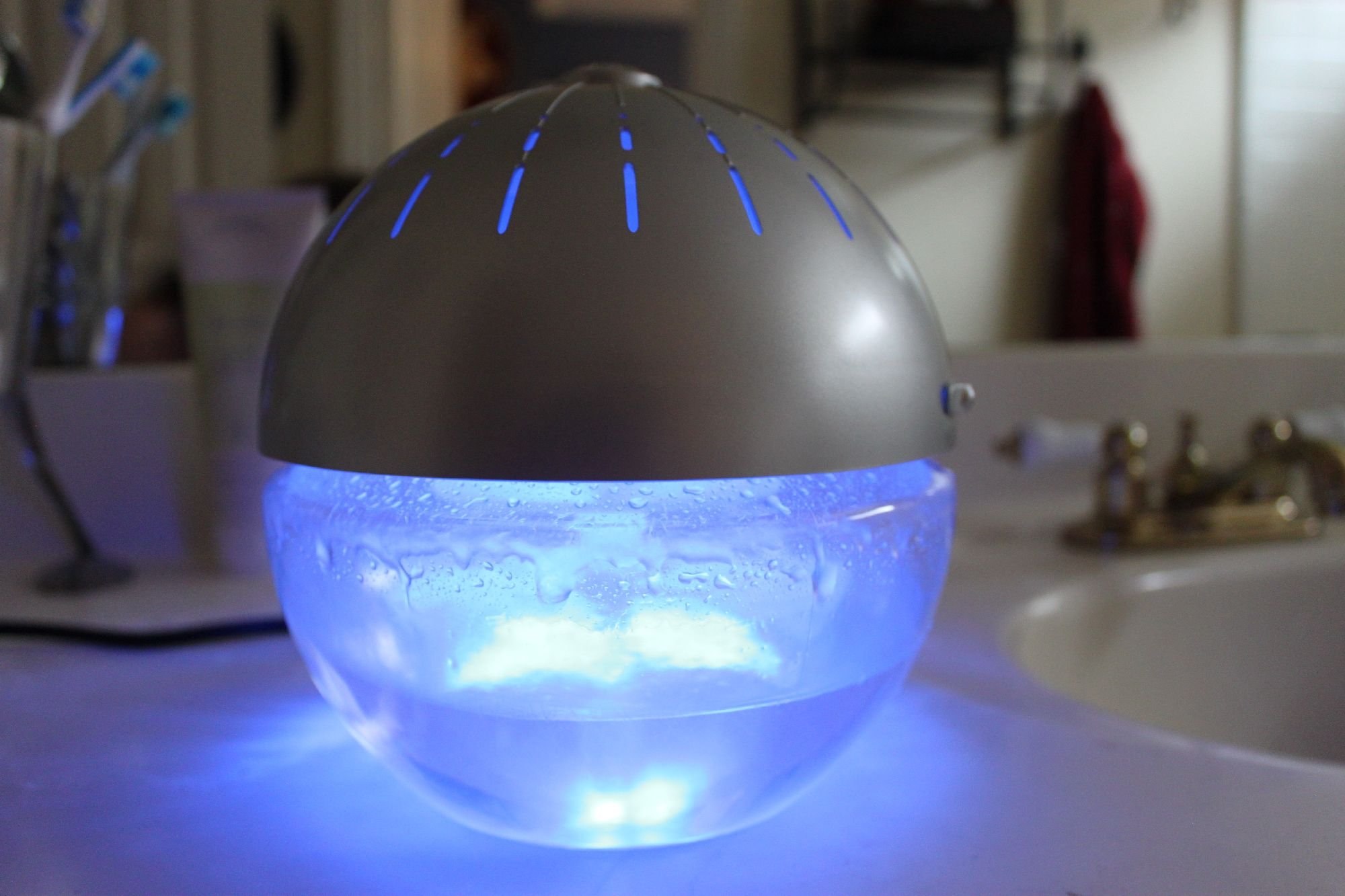 EcoGecko Earth Globe Air Revitalizer, Air Washer, Air Freshener, Room Aromatizer, Aroma and Essential Oil Diffuser with 10ML Lavender Oil, Silver 5