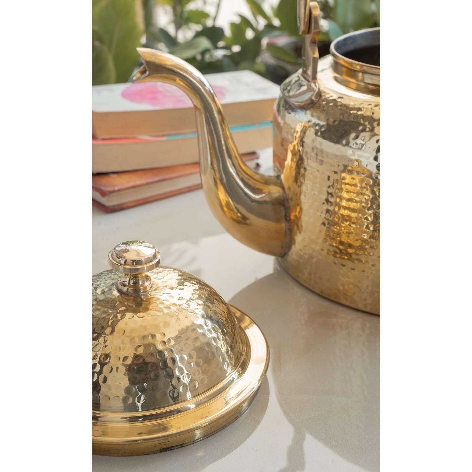 INDIAN ART VILLA Brass Hammered Tea Pot Kettle, Perfect for Tea and Coffee, Traditional and Elegant Design, 7 Litre Capacity, Gold 5