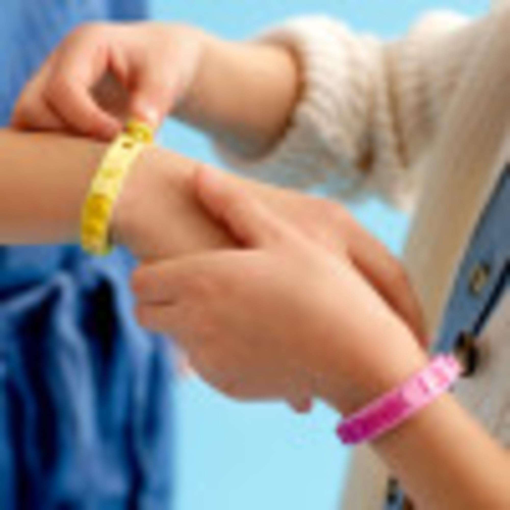 LEGO DOTS Ice Cream Besties Bracelets 41910 Creative DIY Craft Bracelet Kit for Kids, New 2021 (34 Pieces) 3