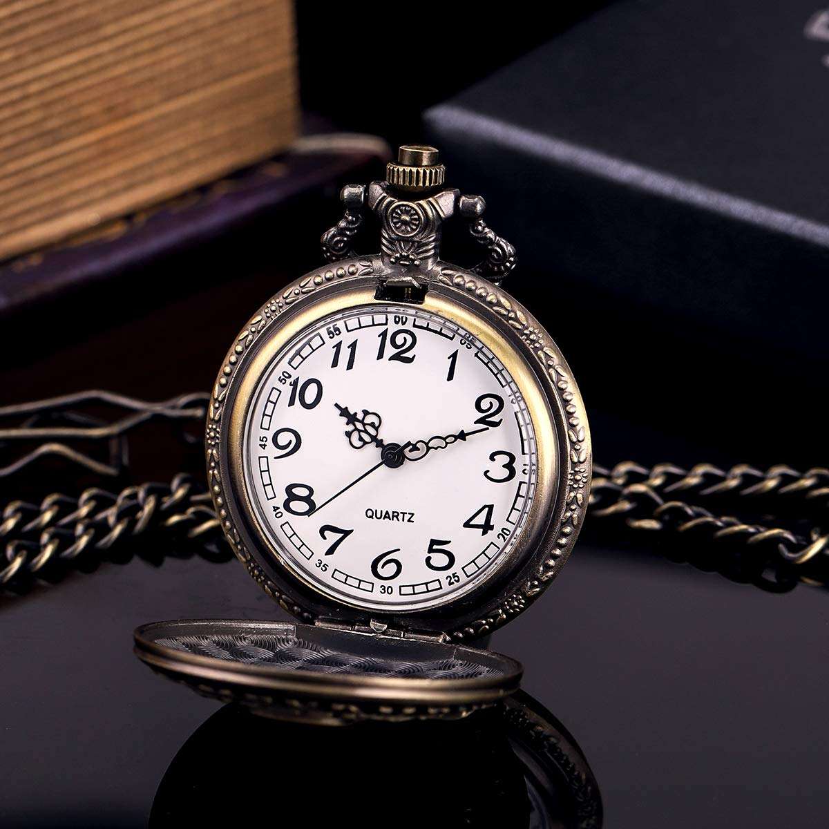 SIBOSUN Halloween Ghost Pocket Watch with Chain Vintage Retro Grotesque Night Skull Pattern with Skeleton Skull Bracelet 4