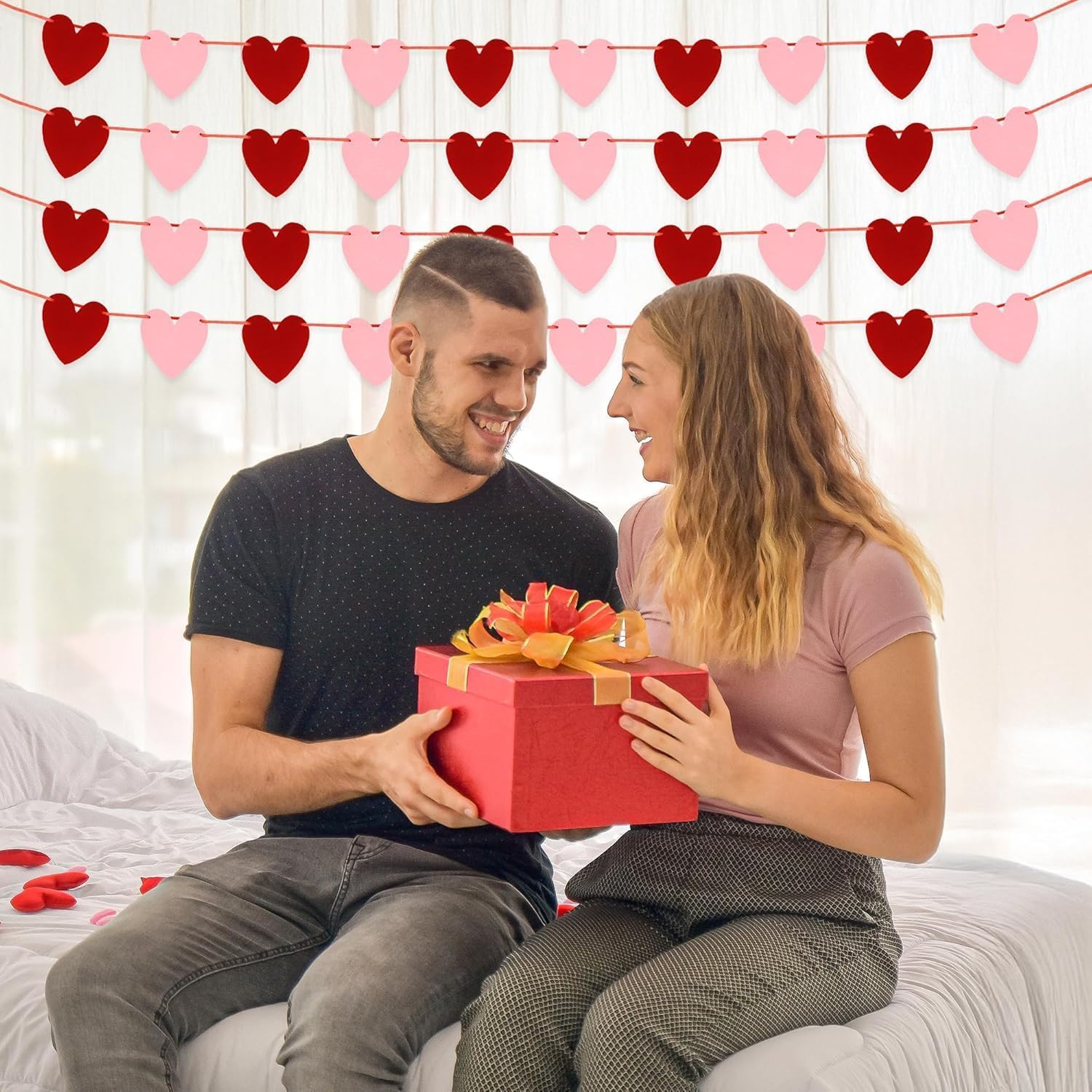 Felt Garland No DIY Valentines Day Decor Red Love Heart Shape Hanging String Garland Valentine Strip Decorations Wedding Anniversary Birthday Party Supplies (Pink & Red) (Pack of 20) 6