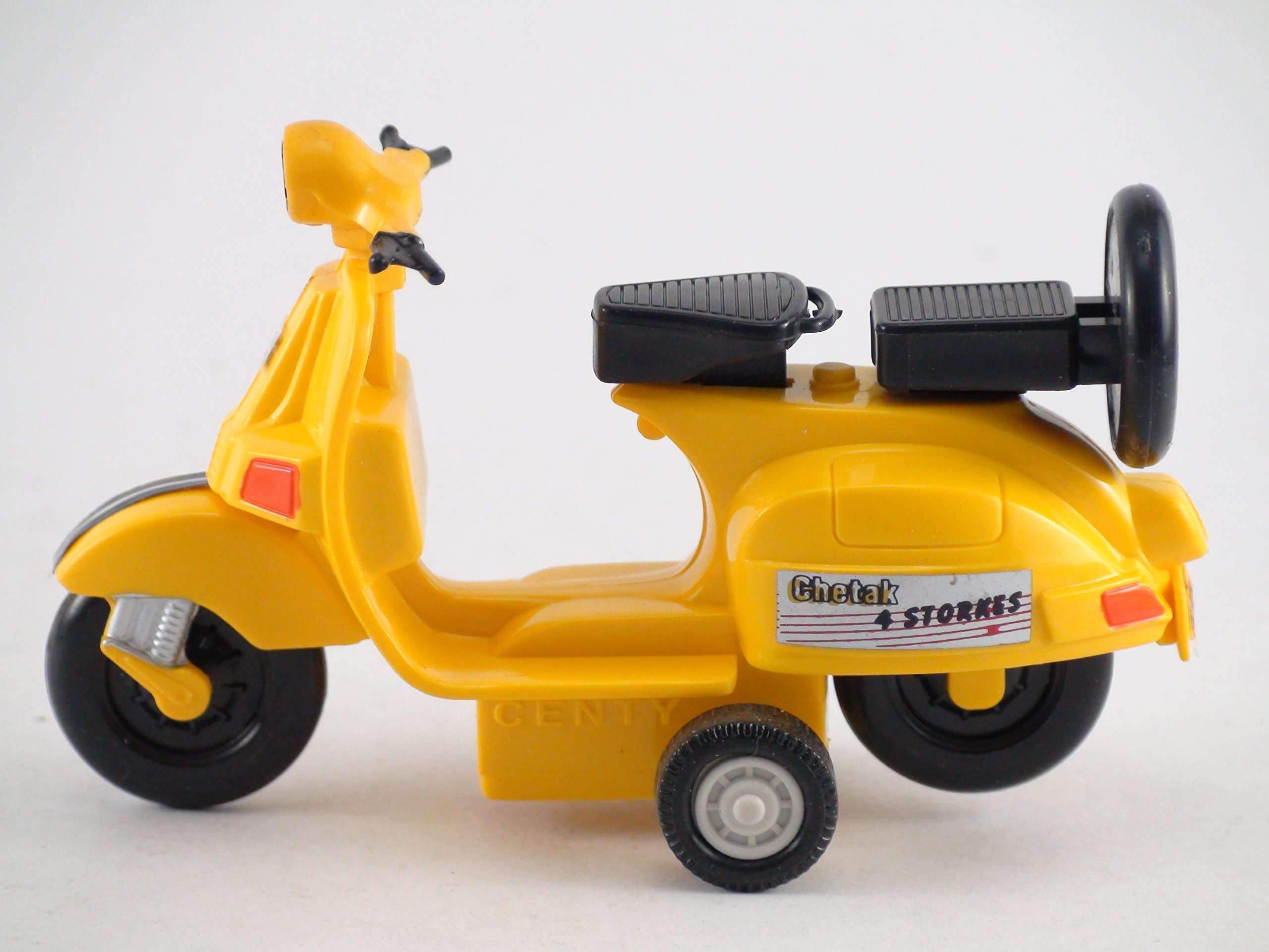 Centy Toys Attractive & Model of Famous Baby Chetak Scooter (100/35/65 mm in L/B/H Approx ) ( Yellow Color ) 6