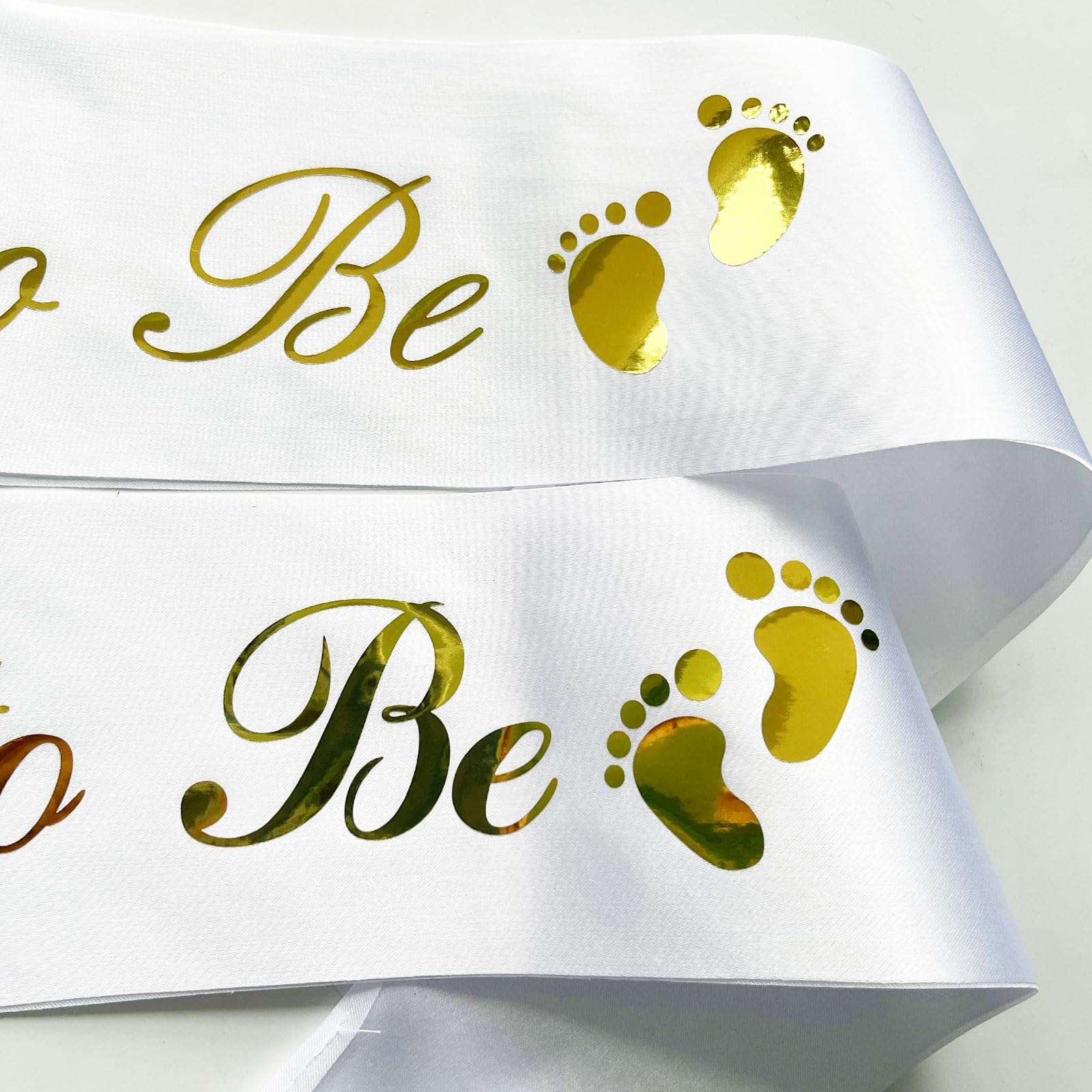 NAUXIUDSJS Mom To Be Sash, Dad to Be Sash, Gift Ideas for Soon to Be Parents, Pregnancy Announcement, Boy or Girl, Baby Shower Party Decorations, Gifts, Favors, Mommy Supplies Gender Reveal, White 5
