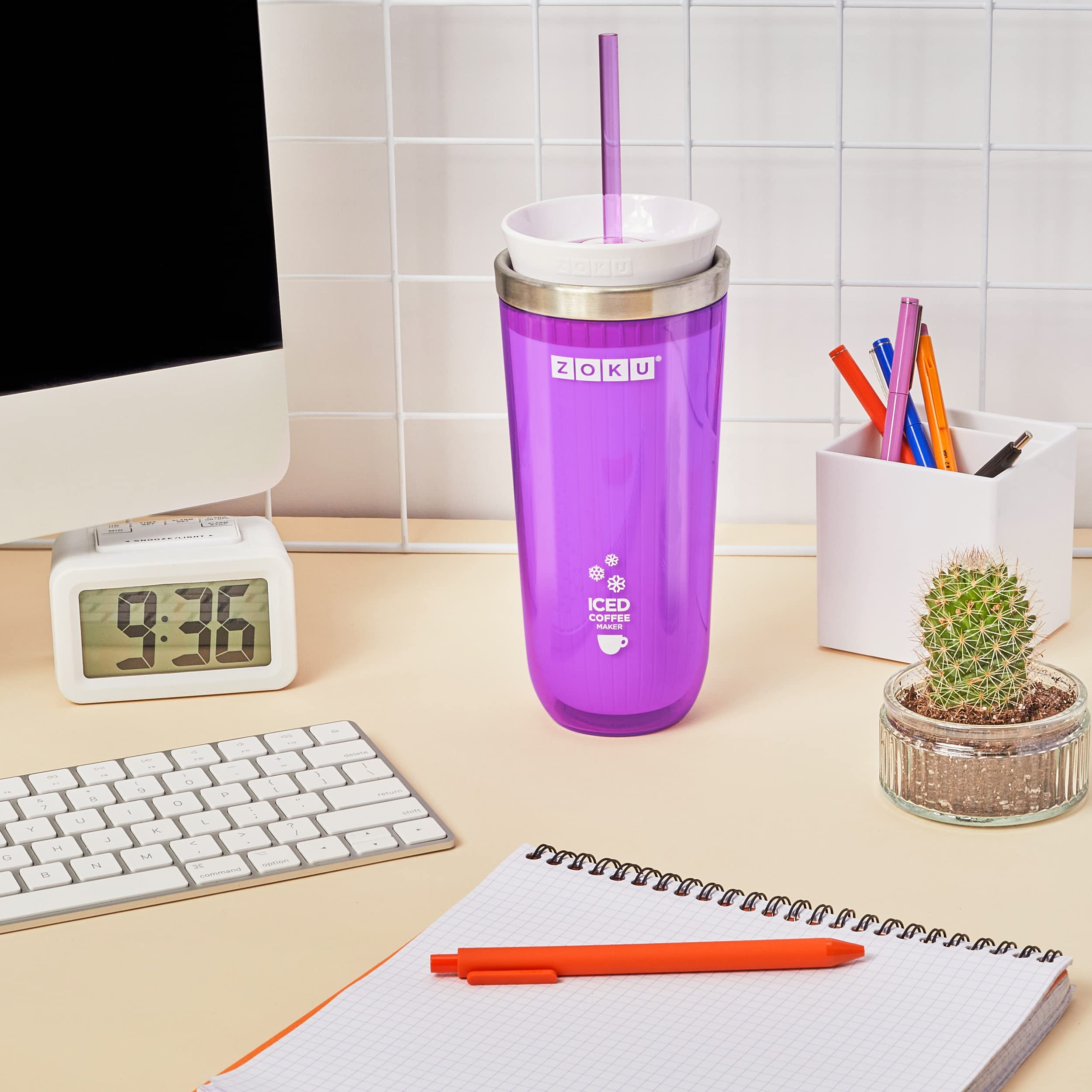 ZOKU Instant Iced Coffee Maker, Reusable Beverage Chiller Cools Hot Beverages in Minutes Without Dilution, Portable 11-ounce Tumbler With Spill-resistant Lid and Straw, Purple 2