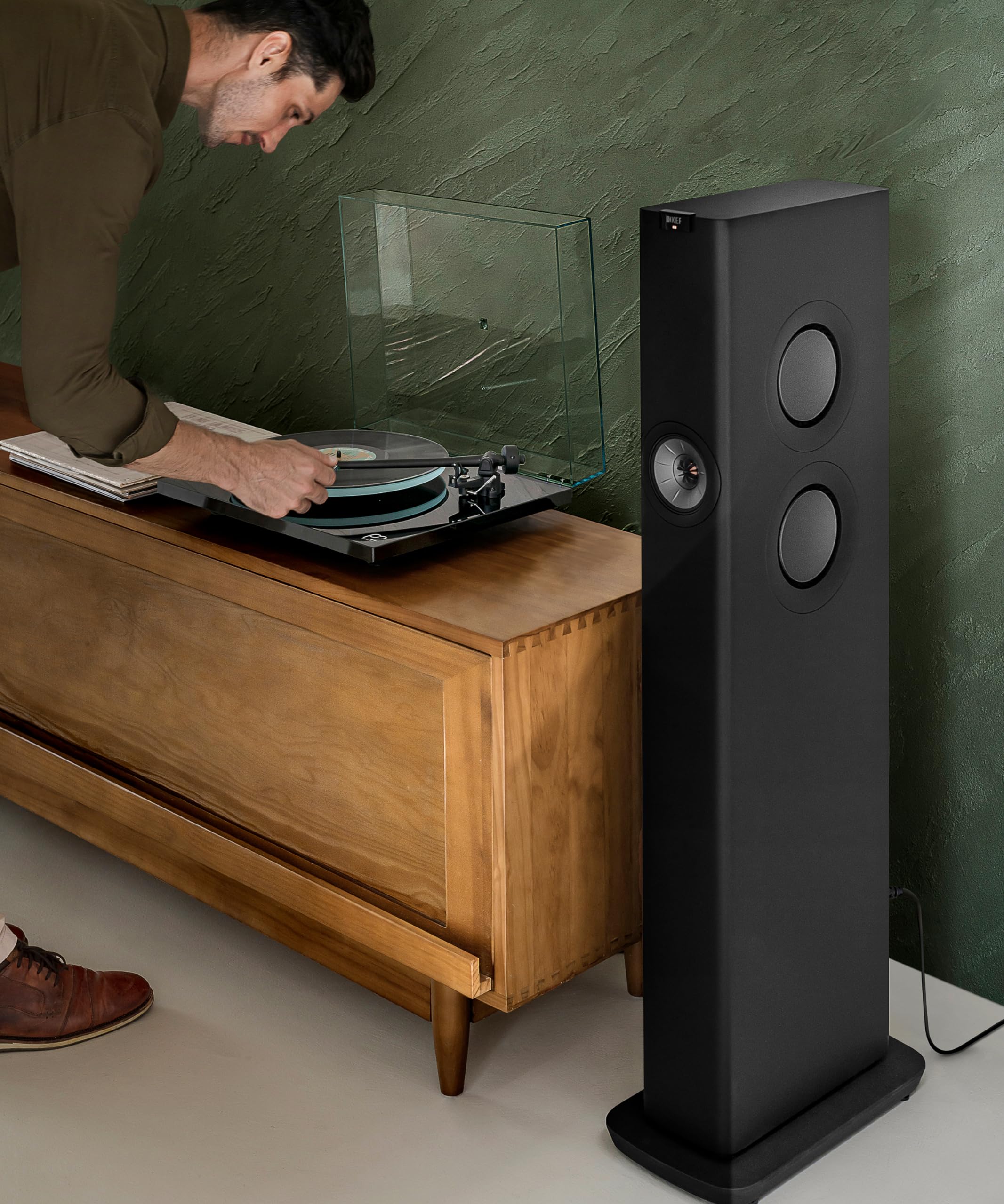 KEF LS60 Wireless System (Carbon Black) 6