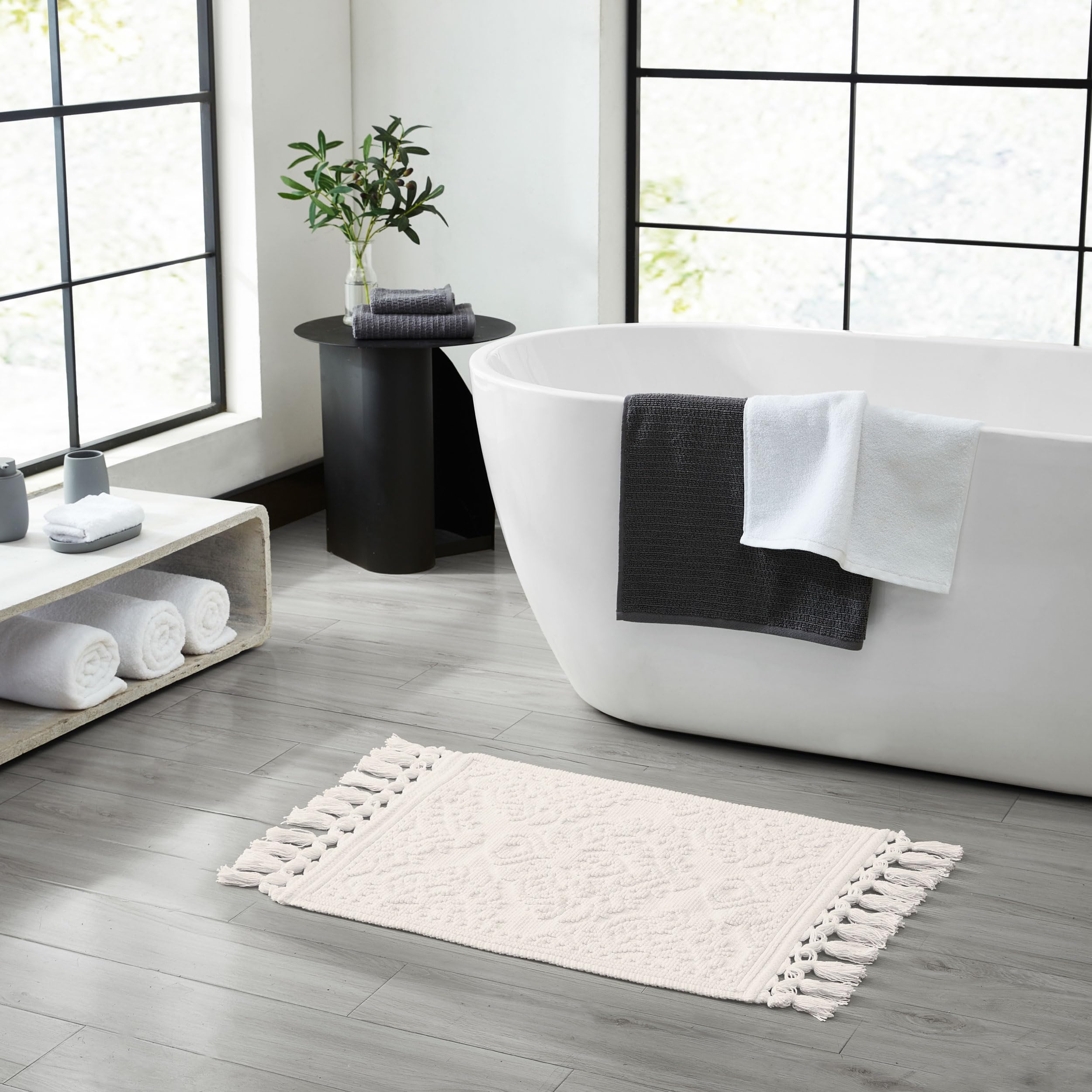 Jean Pierre - Ricardo Bath Mat, Woven Fringe Bathroom Rugs, 100% Cotton, Premium Bathroom Decor - Measures 17" x 31" - Ivory