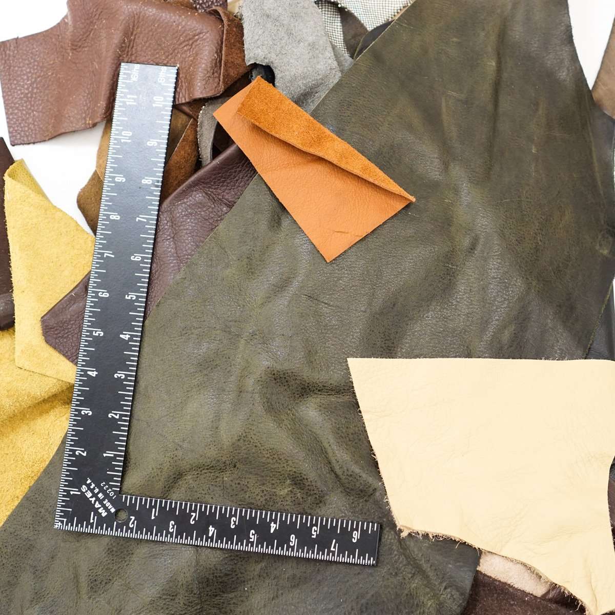 Springfield Leather Company's 5LB Assorted Upholstery Scrap 3