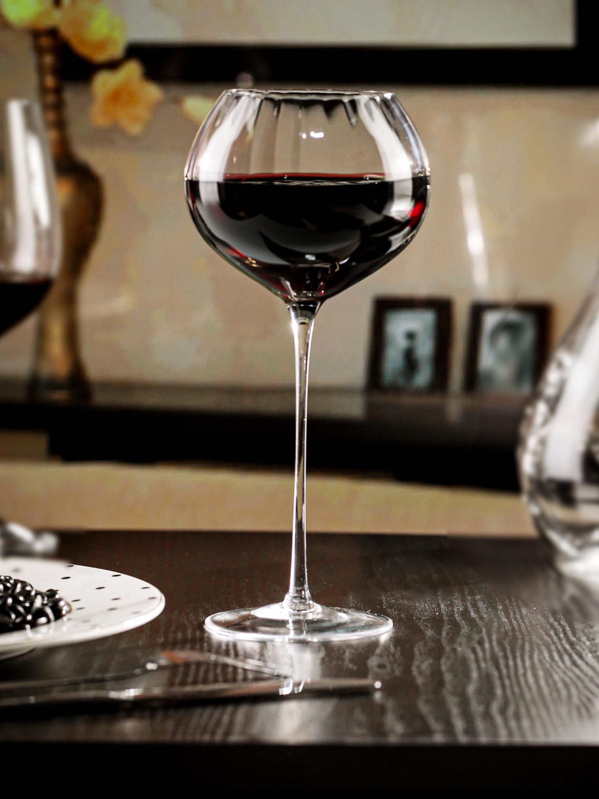 Trovea's Classic Wine Glass - German Crystal (4)