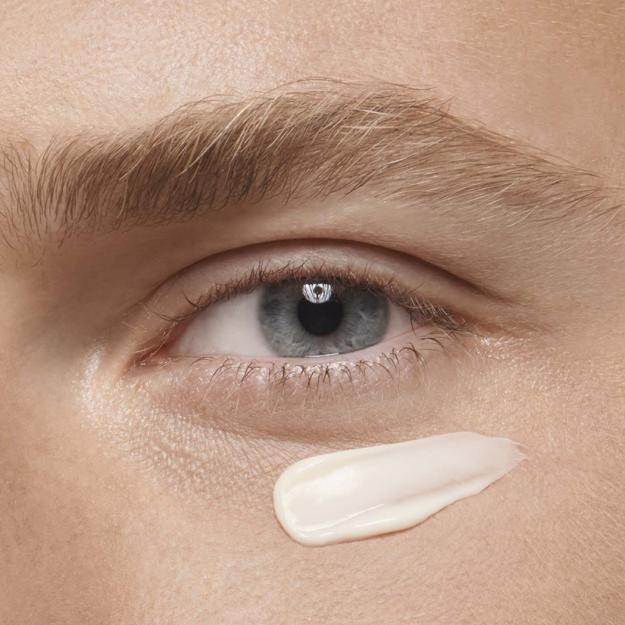 ClarinsMen Super Moisture Gel and Line-Control Eye Balm Bundle | Skincare for Men | Anti Aging Eye Cream for Men | All Skin Types 6