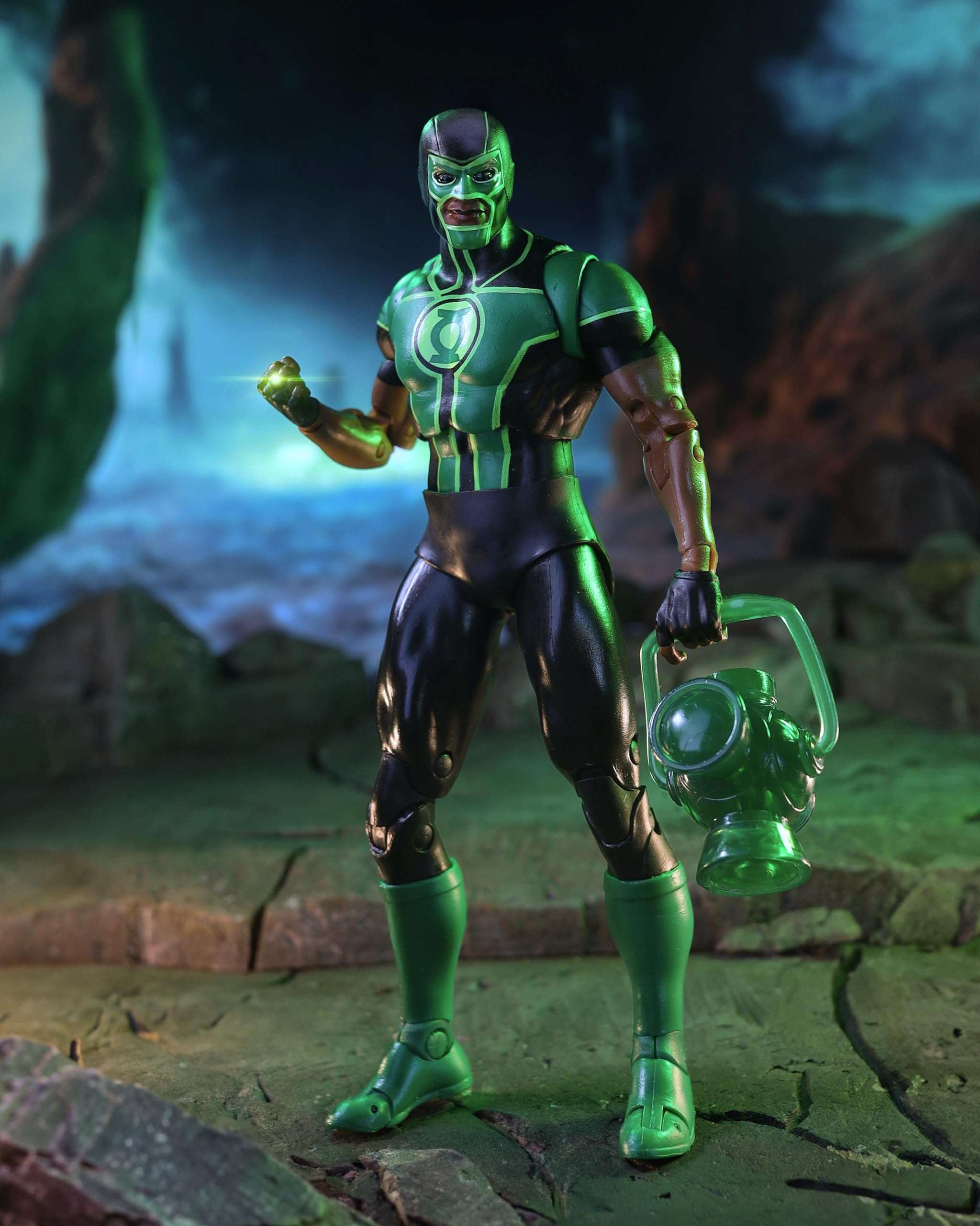 McFarlane Toys - DC Multiverse Green Lantern (Simon BAZ) 7in Figure McFarlane Collector Edition #26 3