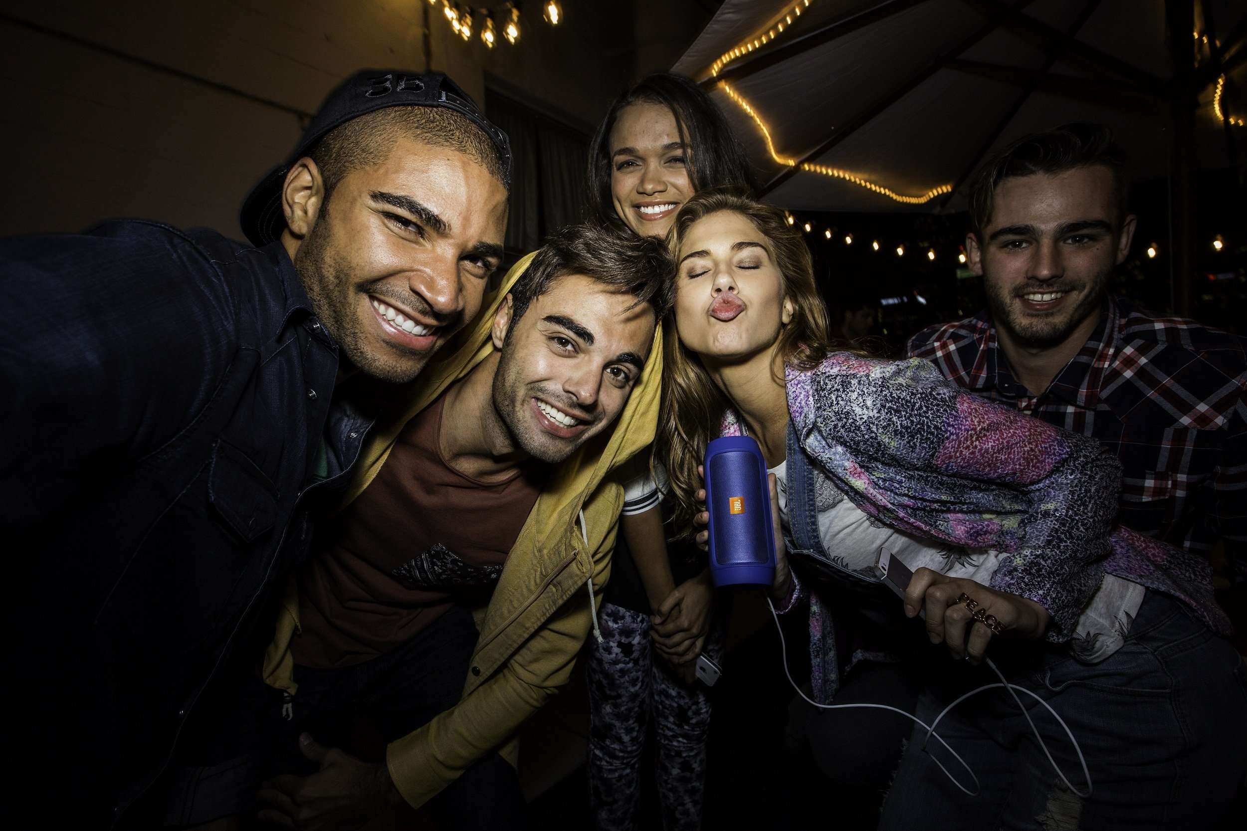 JBL Charge 2+ Splashproof Portable Bluetooth Speakers - Black 4