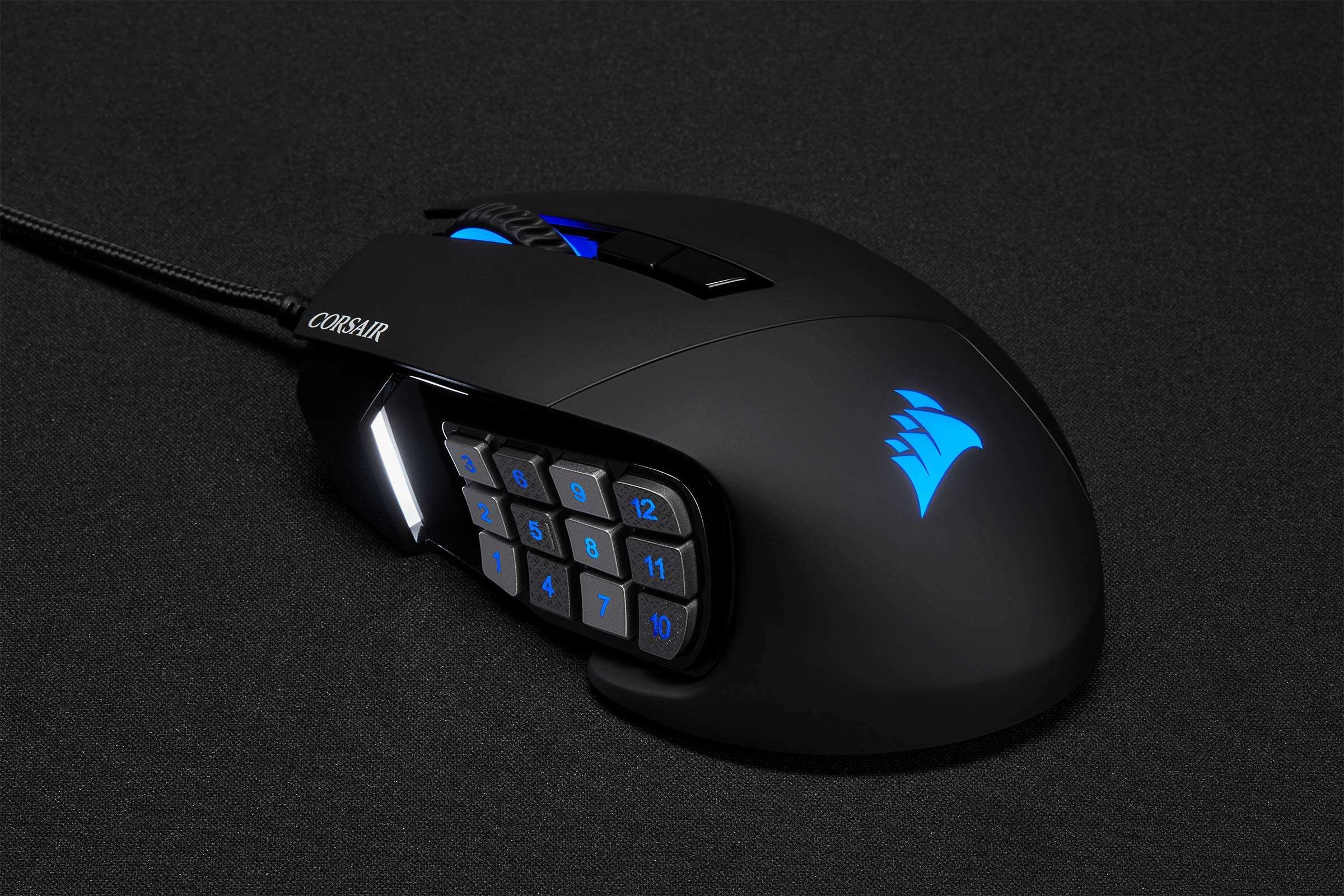 Corsair Scimitar Elite RGB Optical MOBA/MMO Gaming Mouse (18000 DPI Optical Sensor, 17 Programmable Buttons, 4-Zone RGB Multi-Colour Backlighting, Contoured Shape, On-Board Storage) - Black 4