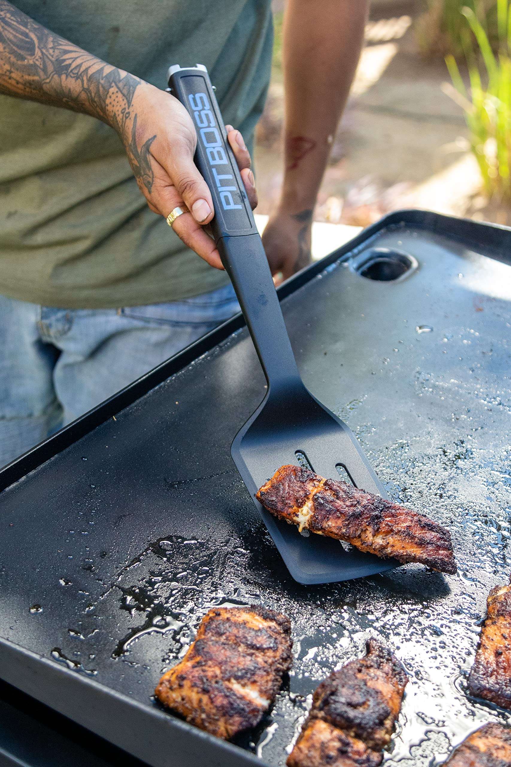 PIT BOSS Ultimate Griddle Tool Kit 5-Piece, Black & 40431 Griddle Press, Silver 5