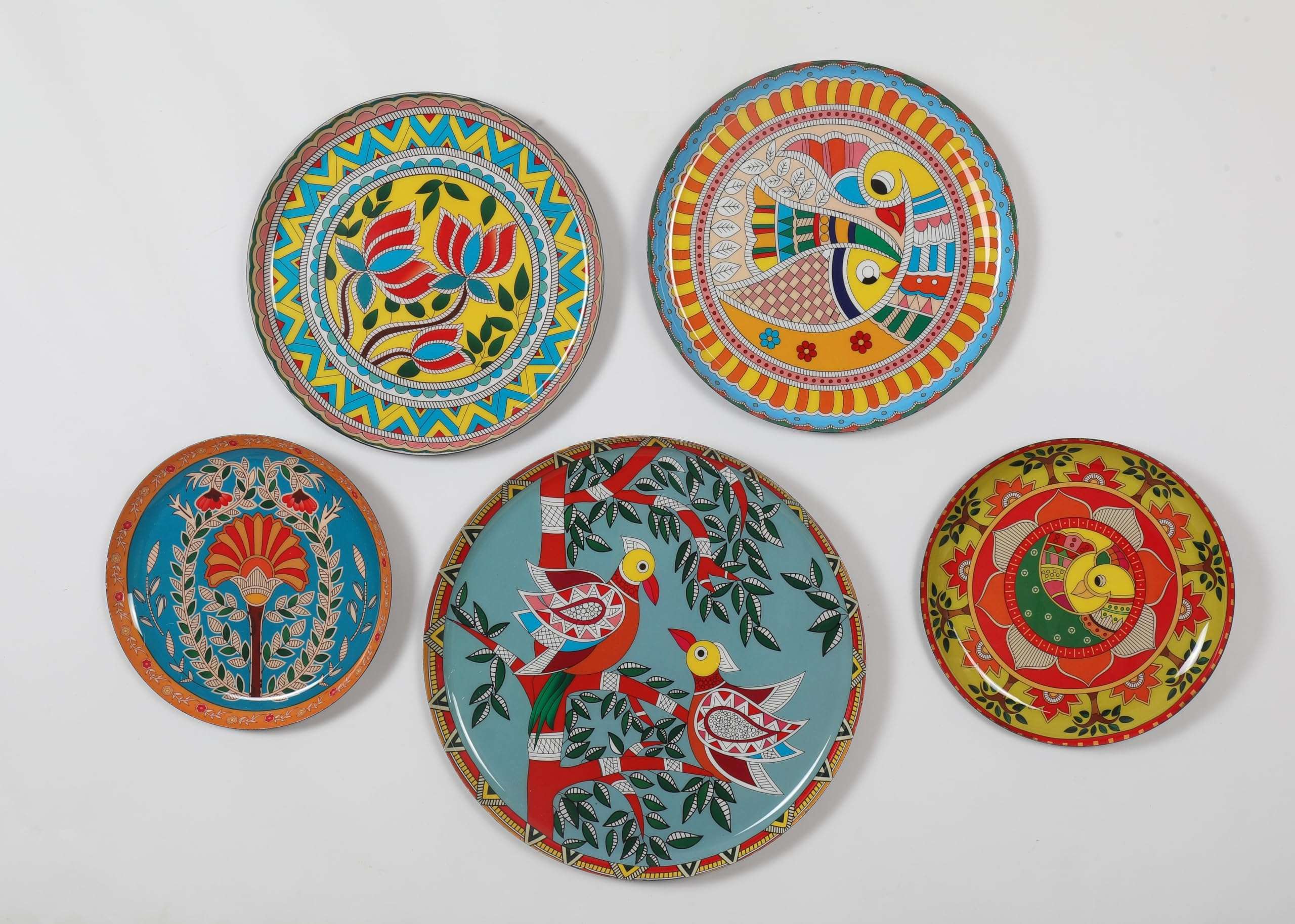 NEXTSTEP 1 Madhubani Iron Wall Plates Hand-Painted Traditional Indian Art for Home Décor Set of 5(Multicolor). 1