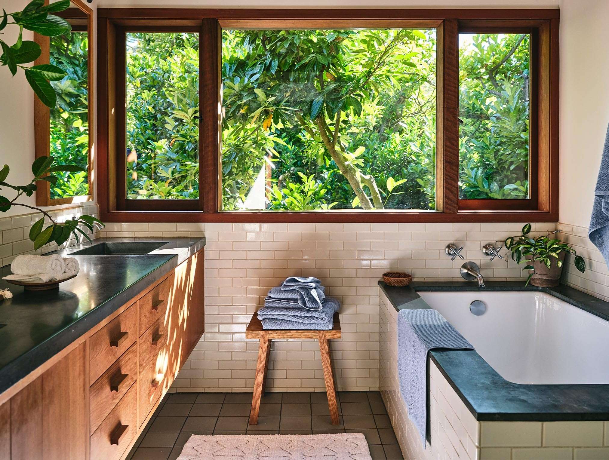 Coyuchi Air Weight Organic Twill Bath Mat, 32"x19", Stone Blue 3