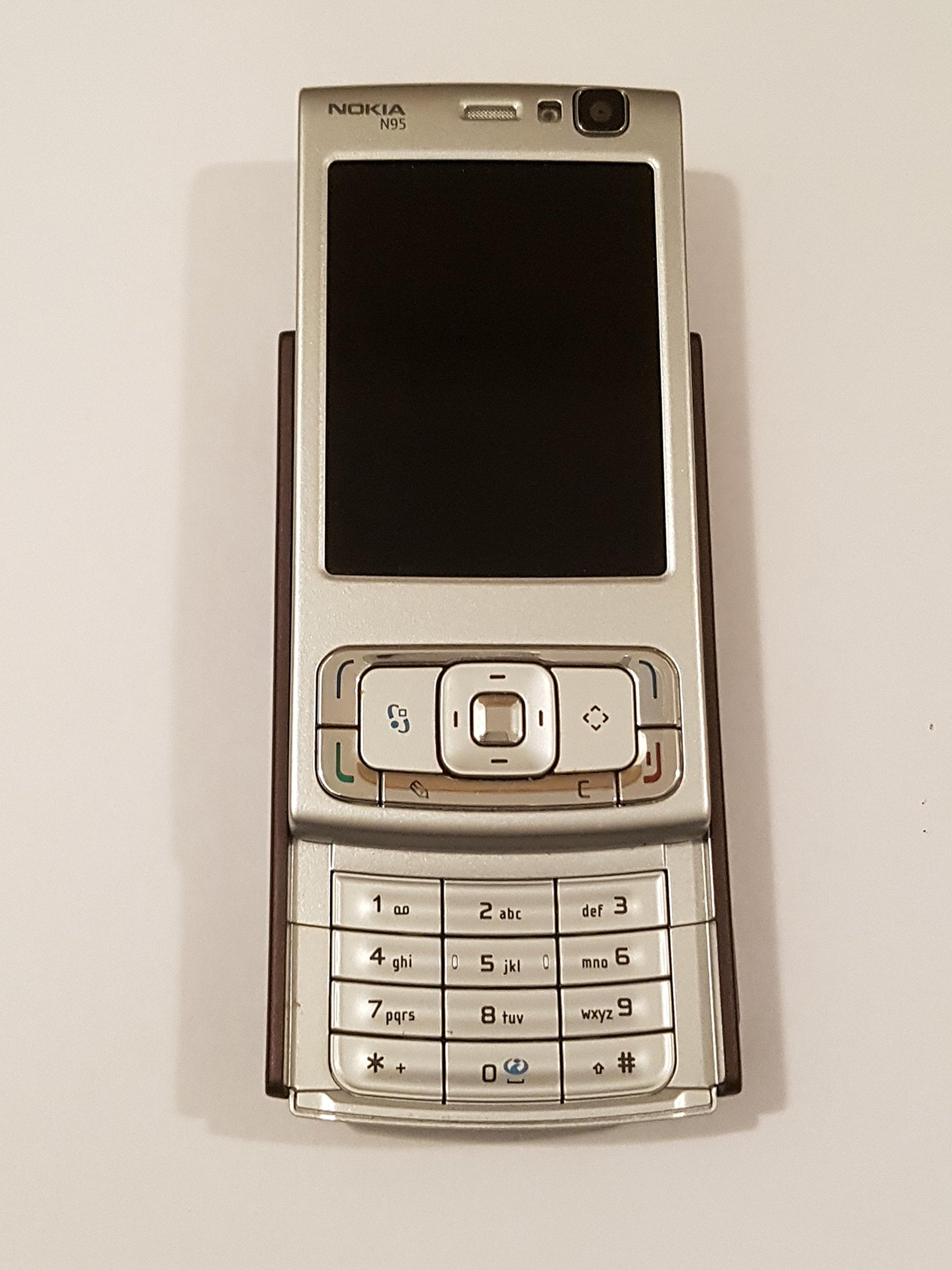 Nokia N95-1 160MB RM-159 Factory Unlocked 3G - International Version with No Warranty (Deep Plum) 1