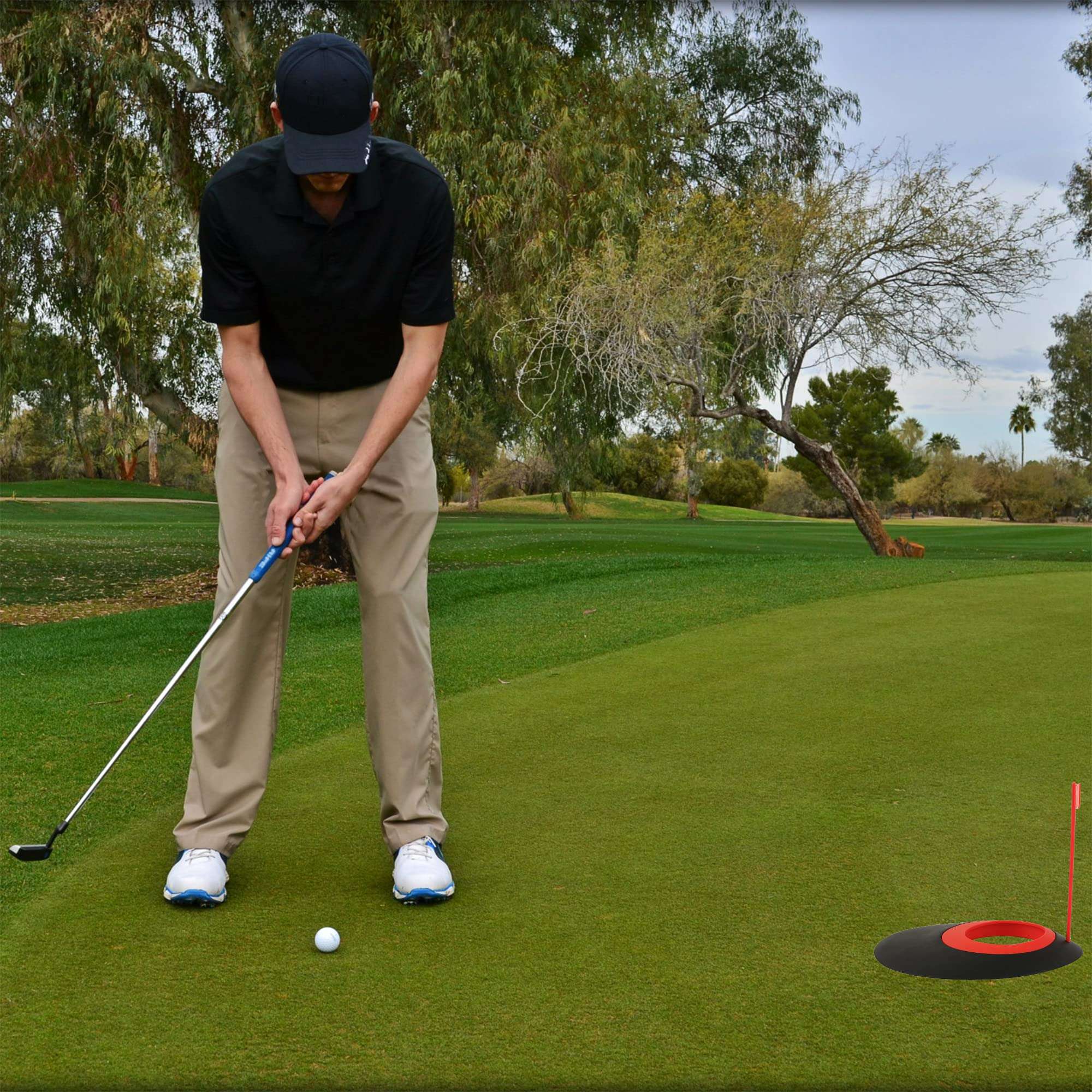 Golf Practice Putting Cup Golf Putter Regulation Cup Putting Green Hole Flag Indoor Outdoor Practice Training Aids (Blue) 4