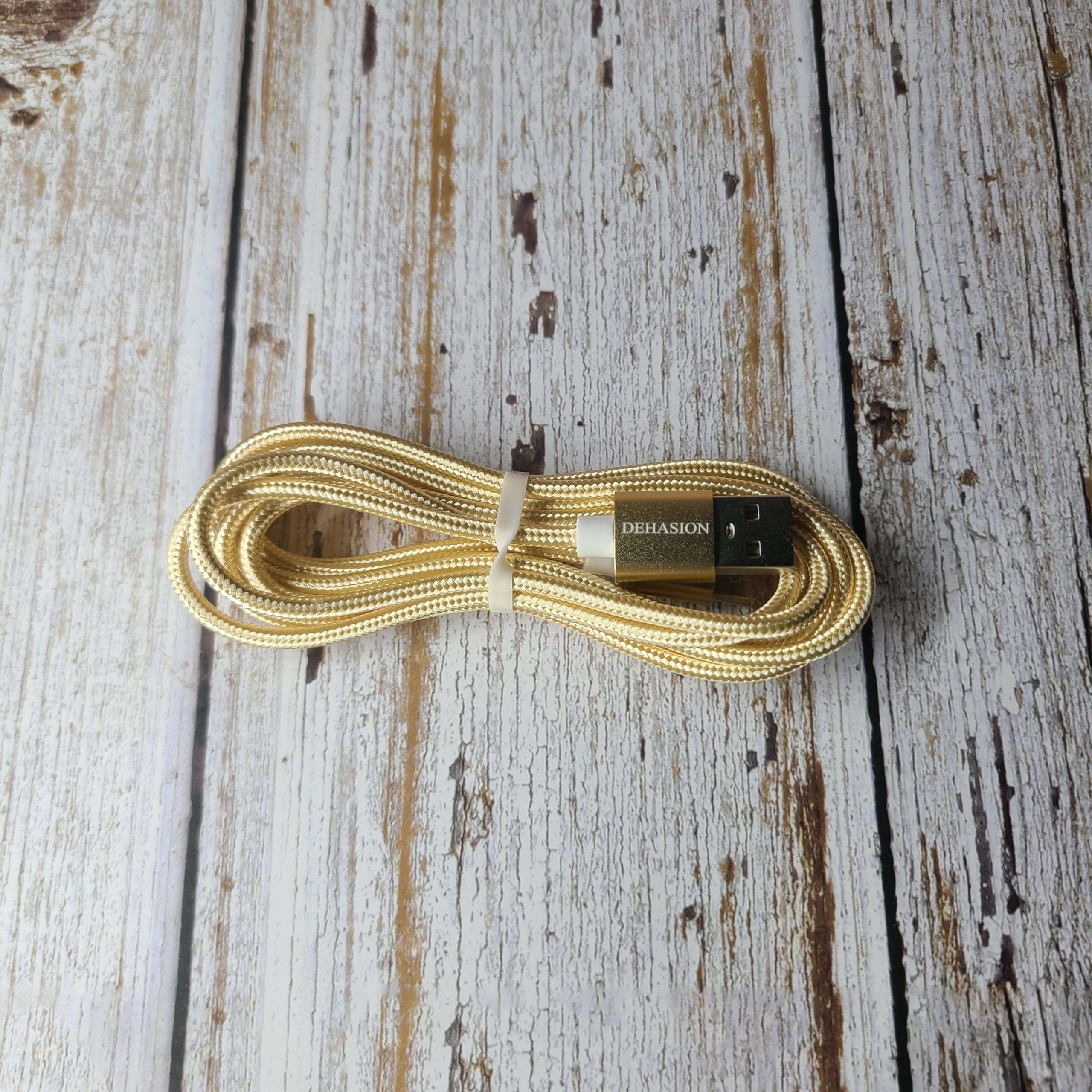 DEHASION USB cables – High-speed data transfer and charging with tangle-free design, compatible with all USB devices (Gold) 1