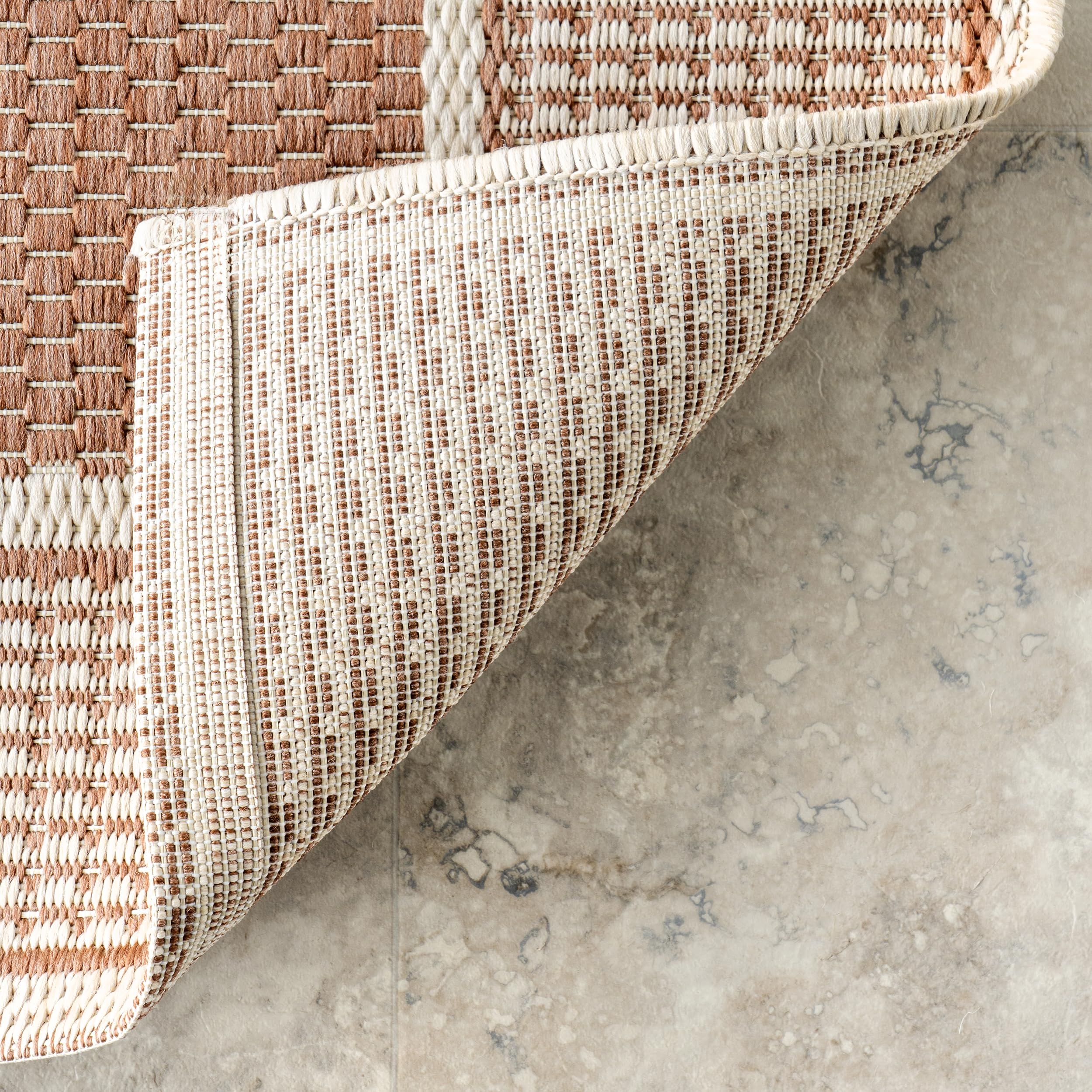 nuLOOM Gris Bordered 4x6 Indoor/Outdoor Area Rug for Living Room Patio Deck Front Porch Kitchen, Brown/Beige 4