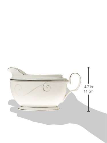 Noritake Platinum Wave 2-Piece Gravy Boat with Tray 3