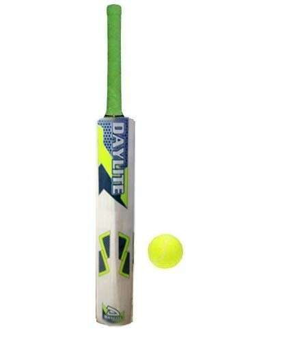 JRS Word Cricket Cricket Bat with Free Ball for Boys Size 3 & Kids (Sticker multibrands) 7-8 Year Unisex 3