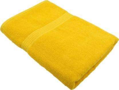 Exclusive Cotton Bath Towel Set, Make this superior quality fabricated bath towel a part of your bathroom collection. Made from high quality material, it will wrap you in warmth after every shower. The dense texture keeps the towel gentle on your skin and helps remove dirt, perspiration and oils, from your hands, face and body. 1