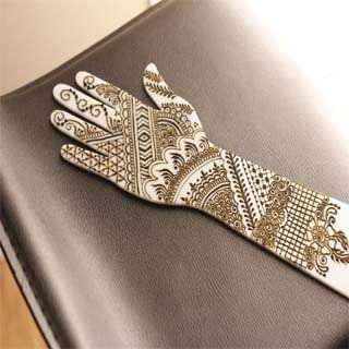 ENBY Reusable Washable Acrylic Hand for Mehendi Practice (PACK OF 2) 4