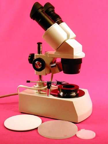 AmScope SE306-P-DK Binocular Stereo Microscope, WF10x Eyepieces, 20X and 40X Magnification, 2X and 4X Objectives, Upper and Lower Halogen Lighting, Reversible Black/White Stage Plate, Pillar Stand, 120V, Includes Darkfield Condenser 2