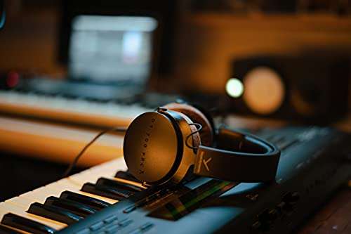 beyerdynamic DT 700 PRO X Studio Wired On Ear Headphones for Recording & Monitoring (Black) 5