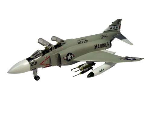 Accurate Miniatures F-4J Phantom II "USN/USMC Fighter Bomber" Model Kit 1