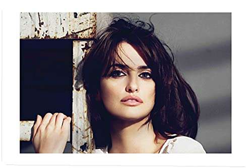 Yellow Alley Celebrity Wall Posters|Hollywood Model Poster for Room/Hotels/Hostels|Poster for Interior Decoration|Wall D�cor|Decorative Poster|High Resolution - 300 GSM Poster 2