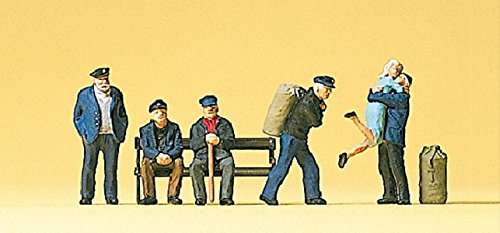 Preiser 10352 At The Ships Berth