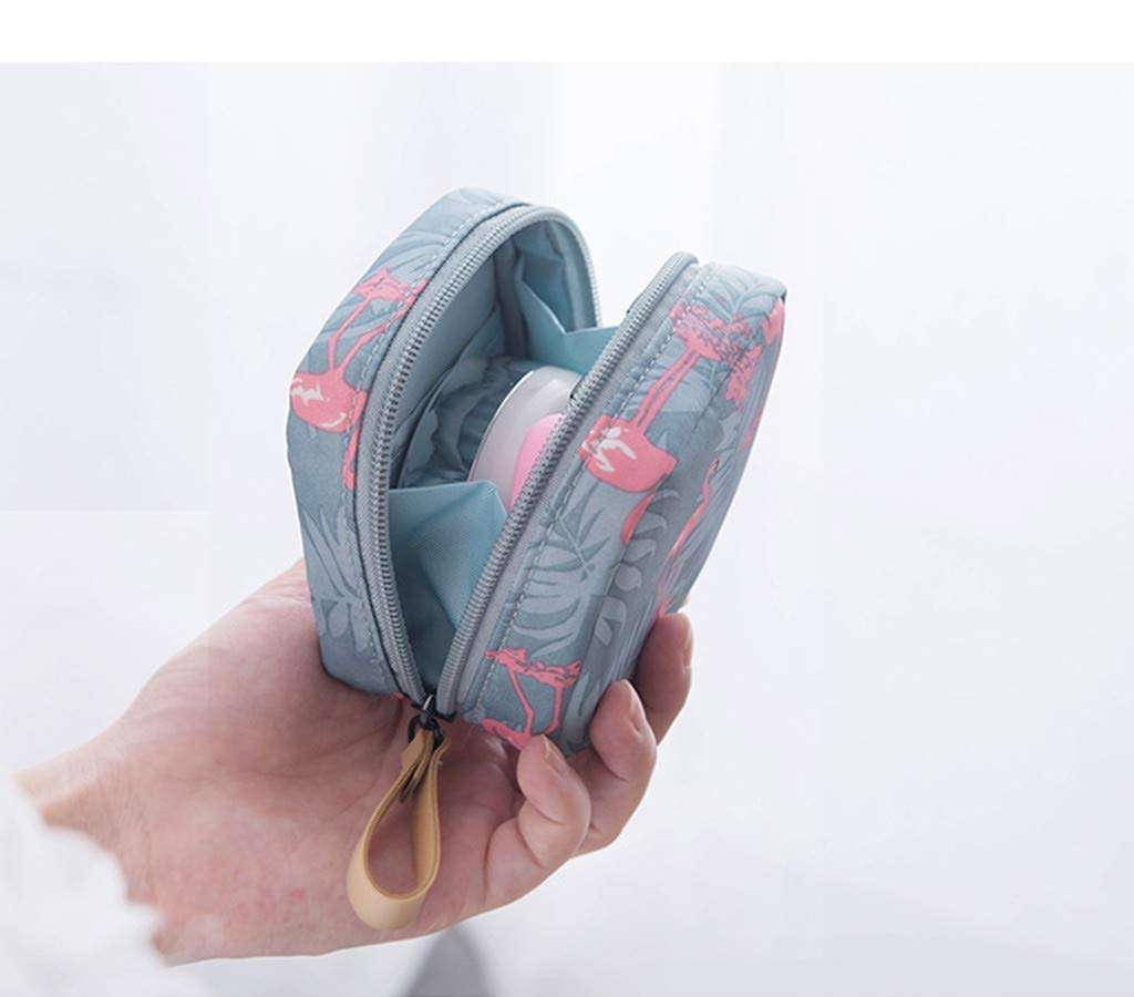 House of Quirk Polyester Makeup Bag Lazy Cosmetic Bag Travel Toiletry Bag Cosmetic Make Up Organizer Waterproof Travel Accessories For Women And Girls (Grey Flamingo),W-5 Cm, Small 4