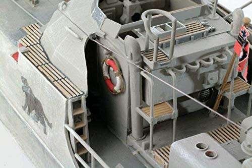 Revell 05162 German Fast Attack Craft S-100 1:72 Scale Plastic Model Kit Unpainted 5