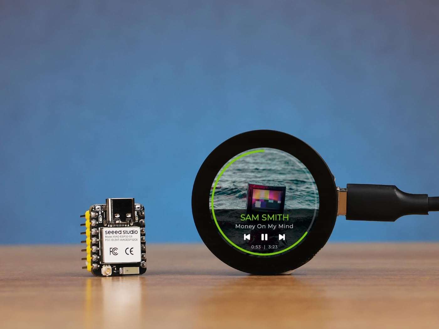 Seeed Studio Round Display for XIAO & ESP32S3*1 1