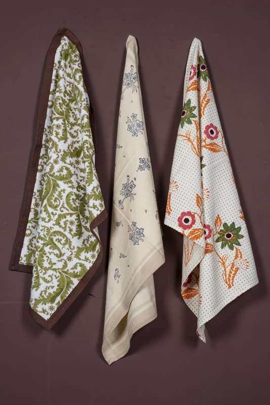 CONTRAST LIVING Karan Hand Block Printed Kitchen Towel/Dish Towel/Hand Towel Multi Color Set of 3 Pcs 1