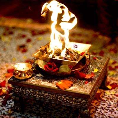 Ashtok Copper Havan Kund, Copper Yagya Havan Kund, Size 6 x 6 Inches, Colour Reddish Brown. 4