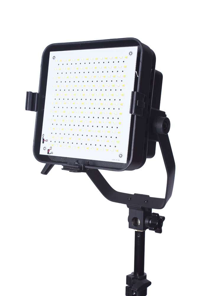 Fovitec - 300H Spectrum Series Premium Photography & Video LED Spotlight with Barndoors - [Ra>90][Continuous Lighting][Stepless Knobs][5400K] 3