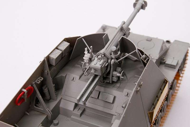 Dragon Models 1/35"Hummel-Wespe le Pz.Haub auf Hummel Fahrgestell Vehicle Model Building Kit 6