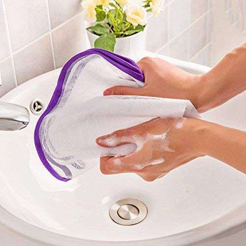 Helsta Protective Insulated Ironing Mesh for Clothes Delicate Garment Cloth Guard Home Press Mat Heat Resistant Reusable & Washable, Multicolours Standard 4