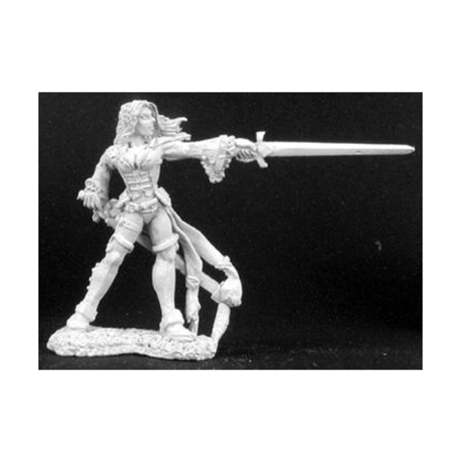 Lonnia-Female Duelist by Reaper