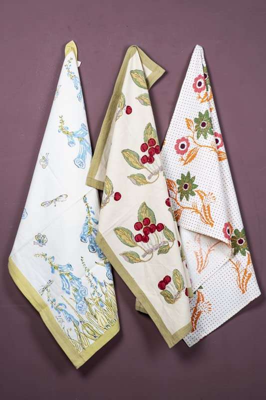 CONTRAST LIVING Megna Hand Block Printed Kitchen Towel/Dish Towel/Hand Towel Multi Color Set of 3 Pcs 1