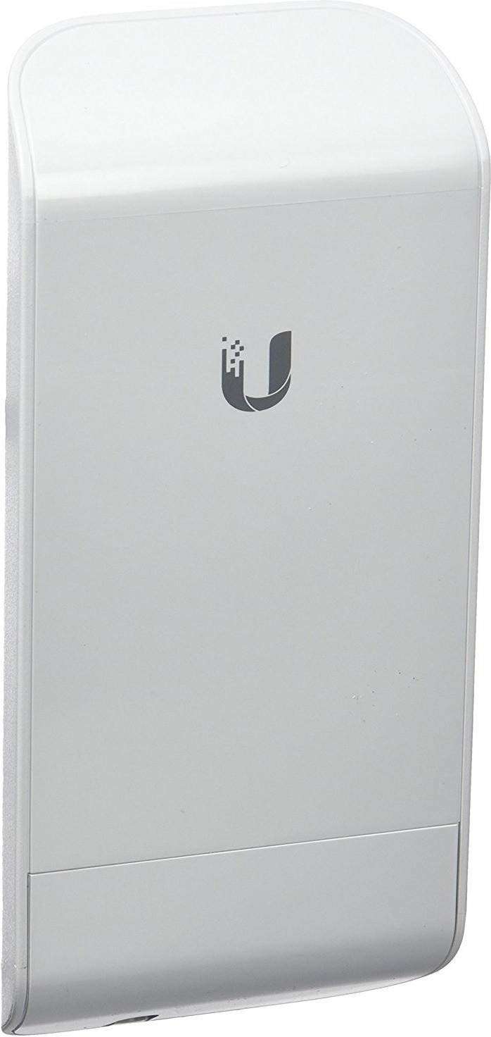 Ubiquiti 2.4GHz 8.5dB NanoStation Outdoor 150Mbps CPE (LocoM2)