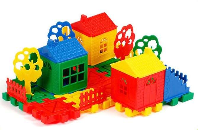 DIY Jumbo Size House Building Block Toy for Kids with Trees and Window 1