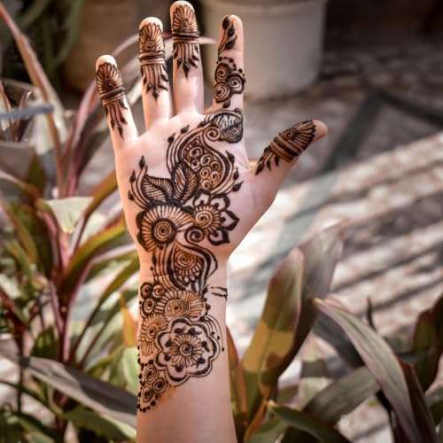 12 Sheets Henna Stencils Kit for Hand Forearm Glitter Airbrush DIY Tattooing Template, Indian Temporary Tattoo Stickers Mehndi Stencils for Hand Body Art 2