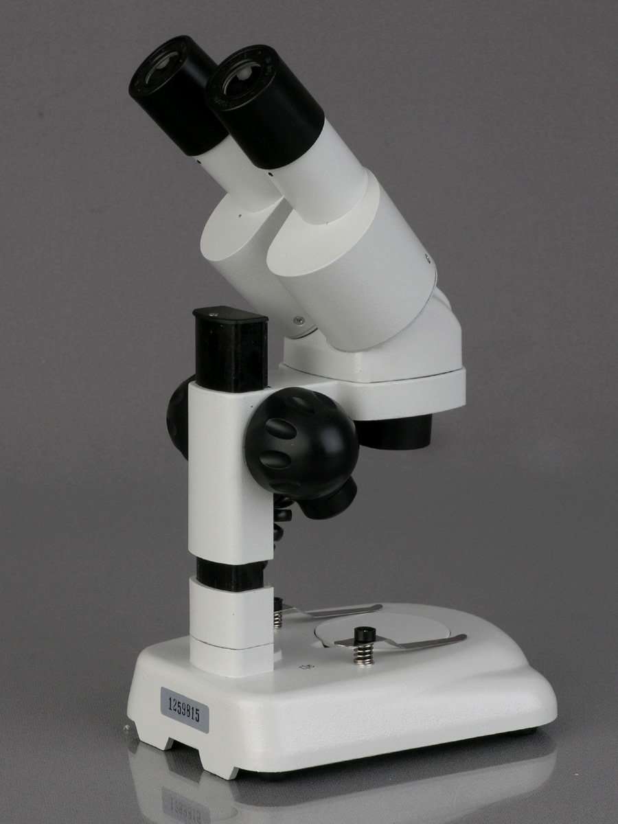AmScope SE120 Portable Binocular Stereo Microscope, WF10x Eyepieces, 20X Magnification, 2X Objective, LED Lighting, Reversible Black/White Stage Plate, Track-Controlled Table Stand, Battery Powered 5