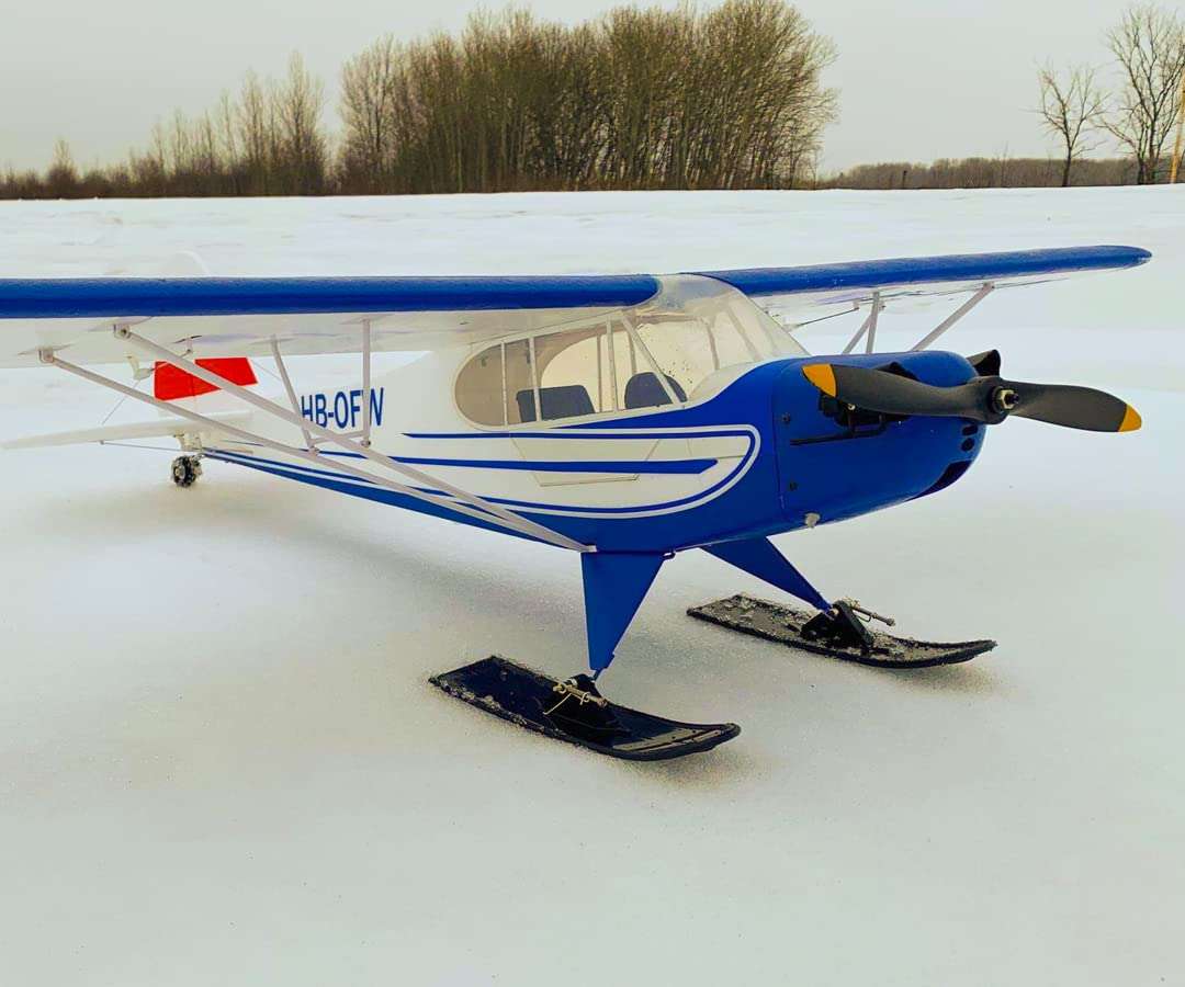 Du-Bro 830 Park Flyer Snow Ski 4