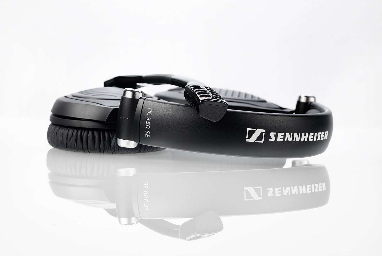 Sennheiser PC 350 Special Edition High Performance Gaming Headset (Discontinued by Manufacturer) 4