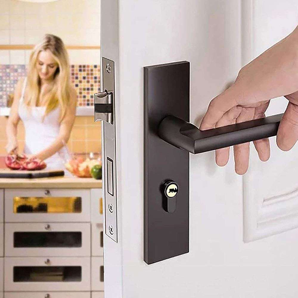 YH416 Entry Lever Door Handle and Single Cylinder Deadbolt Lock and Key Locking Lever Handle Set [Front Door or Office] Right & Left Sided Doors Heavy Duty – Iron Black Finish 4