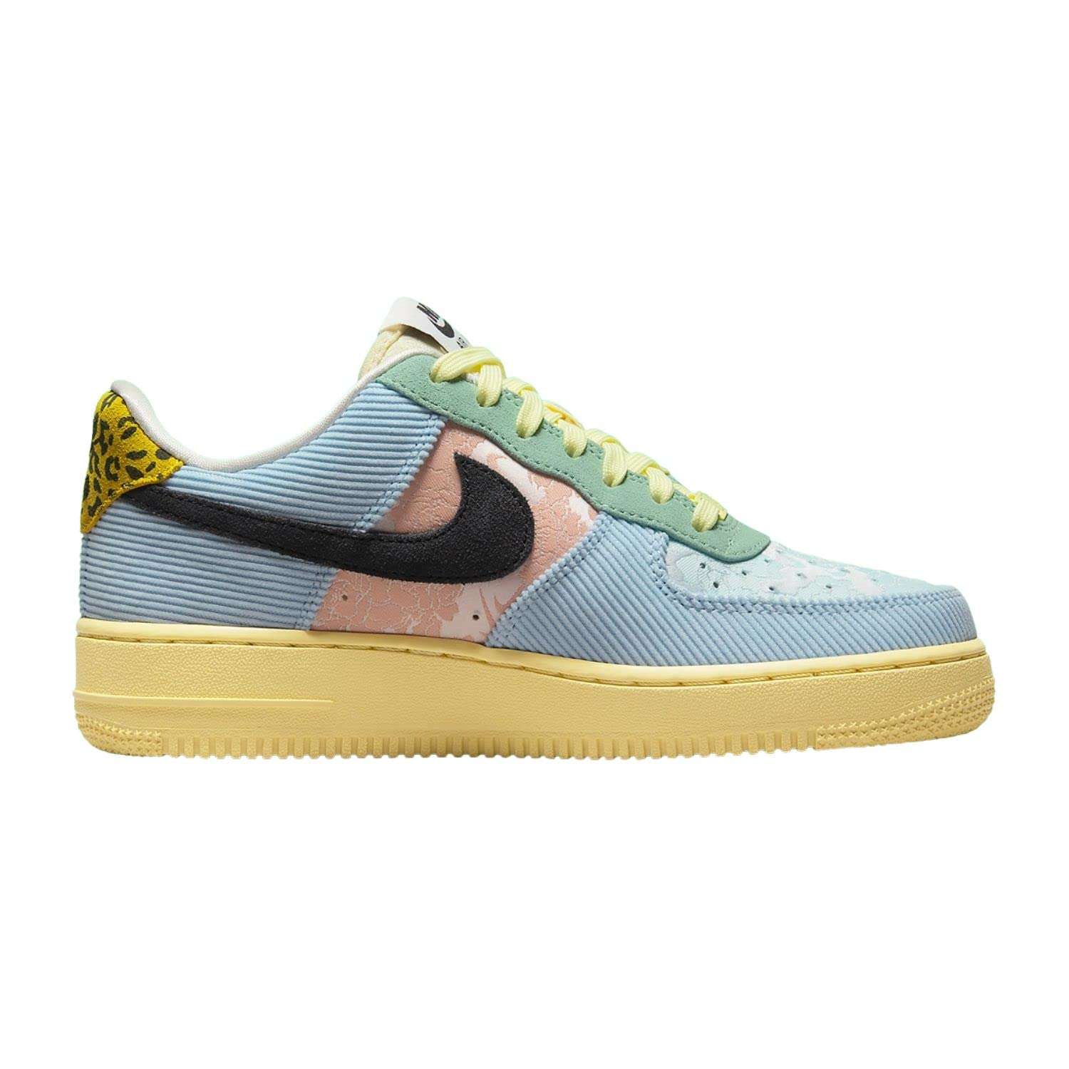 Nike Air Force 1 '07 Women's Shoes Size - 12 3